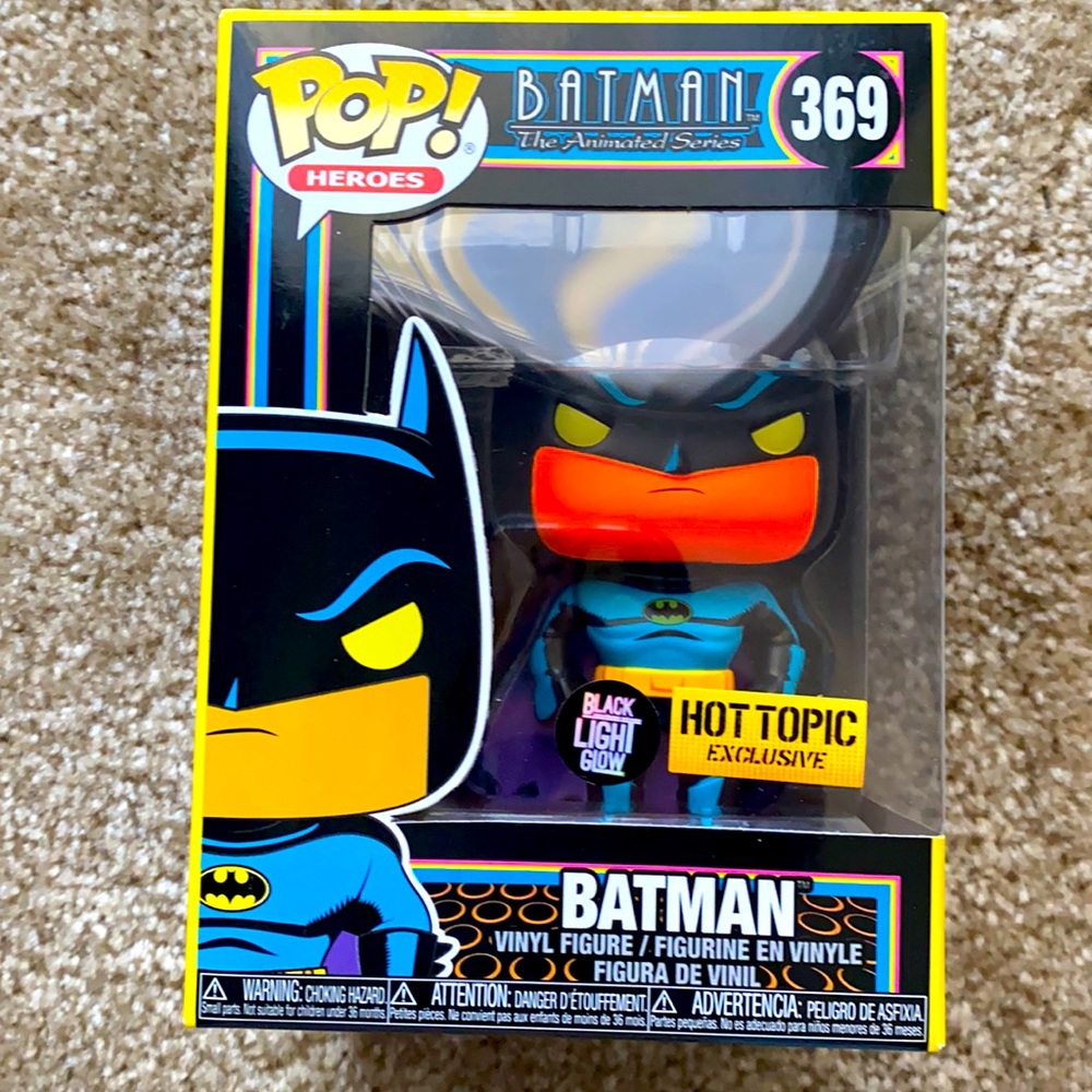 Funko Pop! Batman Exclusive Black Light Glow